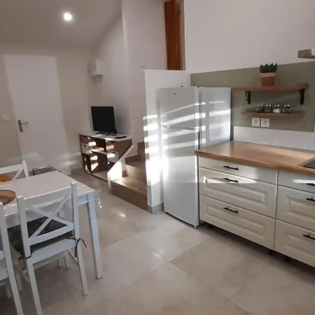 Les Chants Du Bonheur Feriehus *